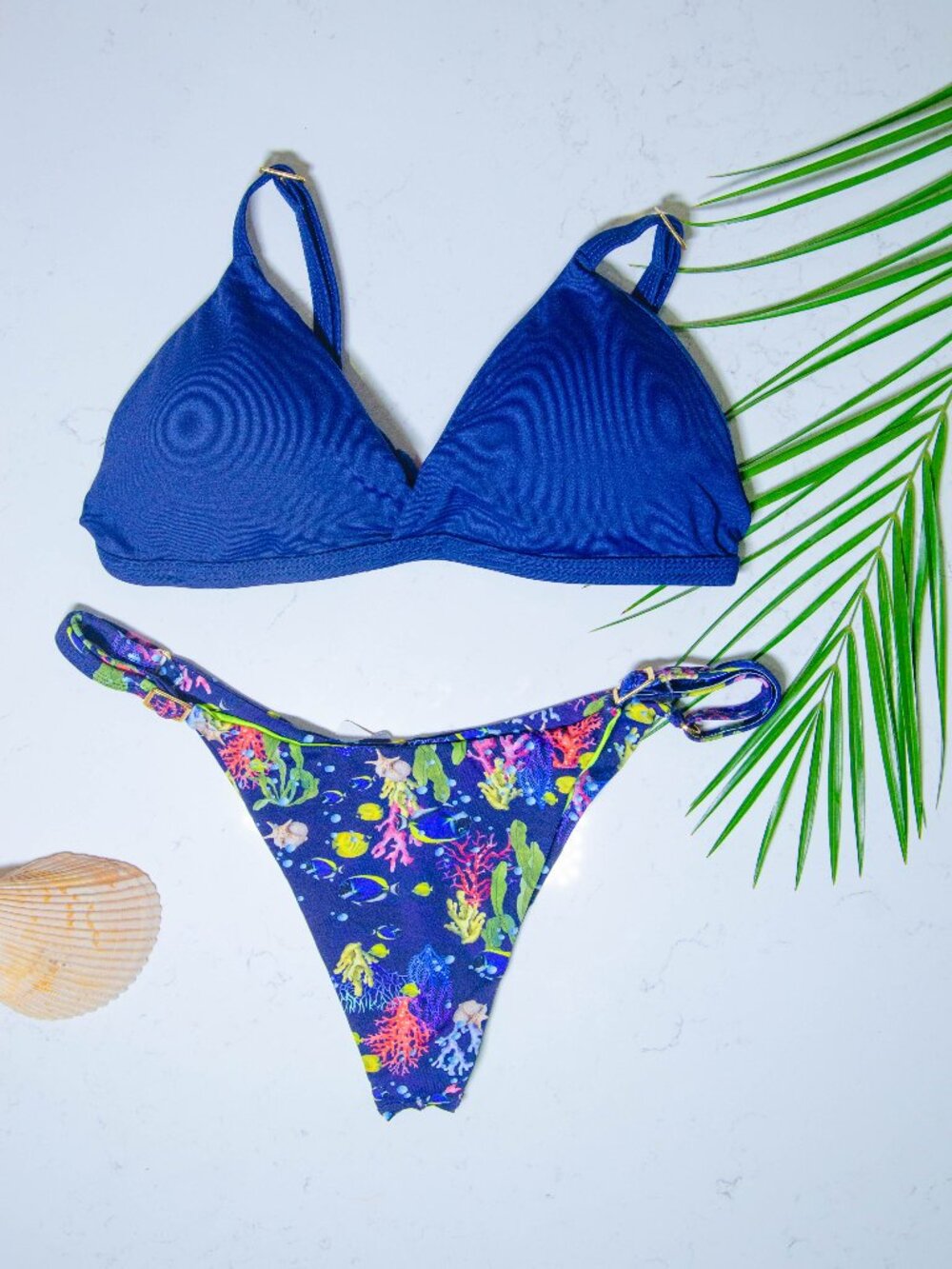 Rio Açu Brazilian Reversible Triangle Bikini Set | Navy Blue | Size L | NWT